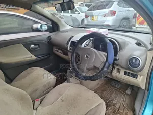 Nissan Note 2010 Blue