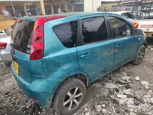 Nissan Note 2010 Blue