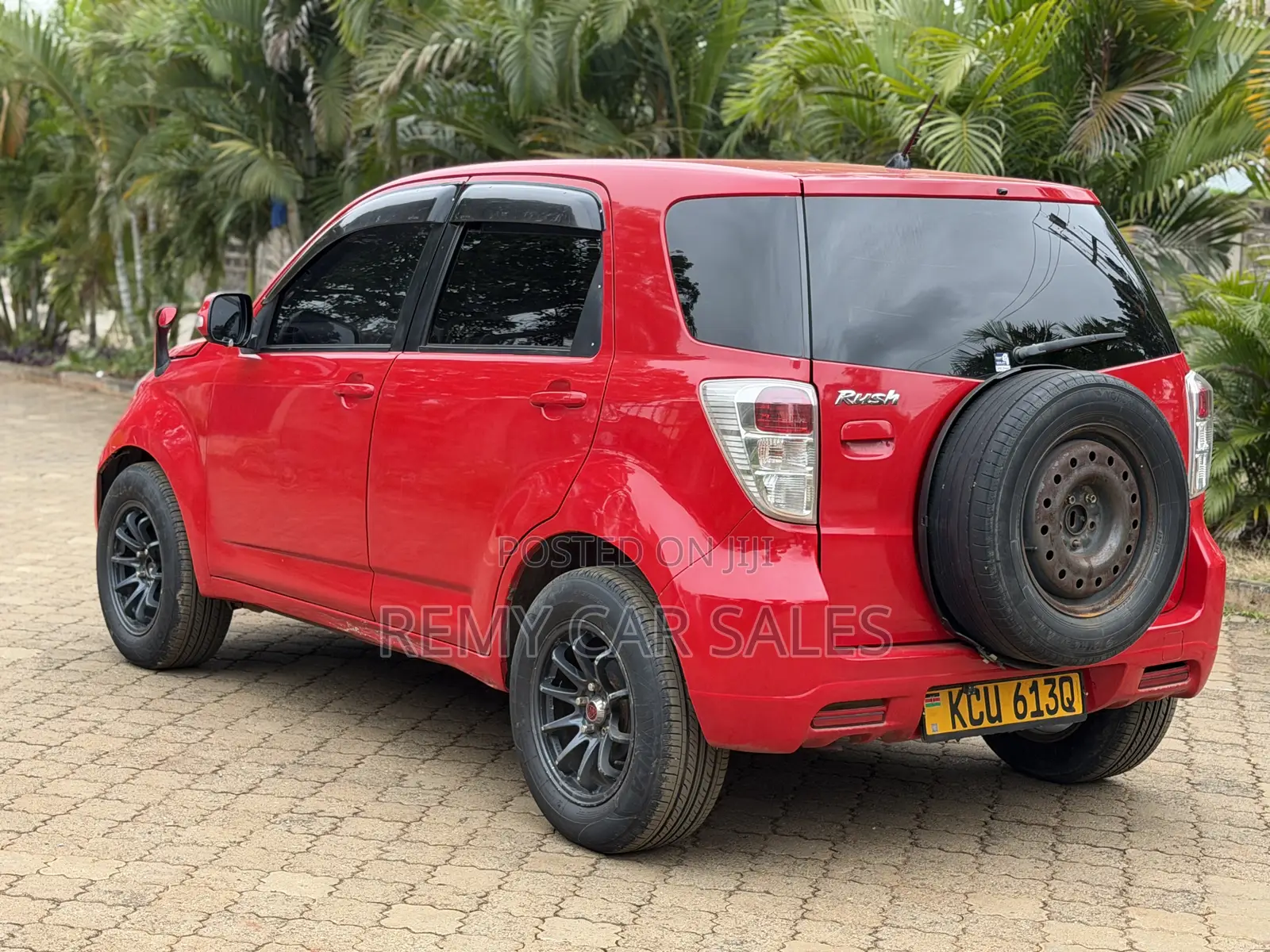 Toyota Rush 2013 Red