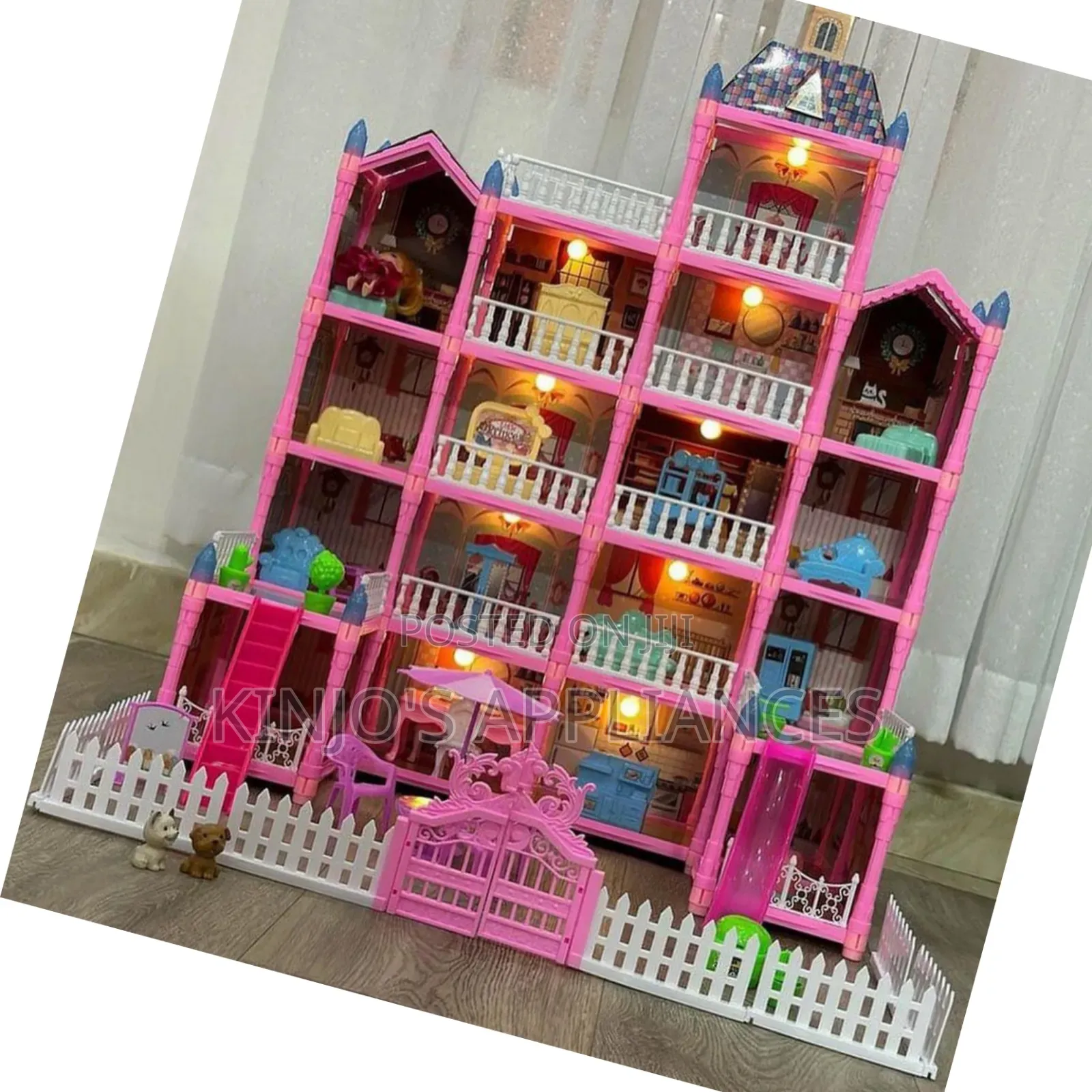 Villa Doll House Villa Doll House