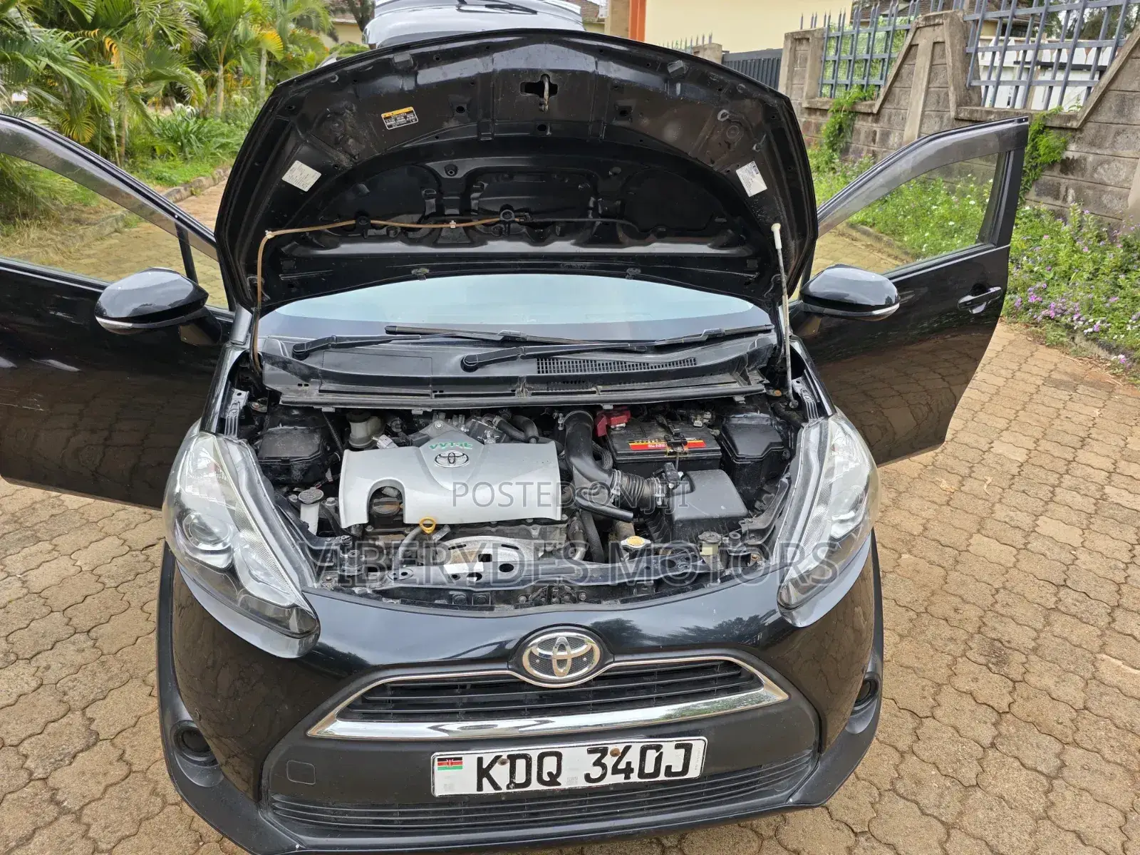 Toyota Sienta 2017 Black