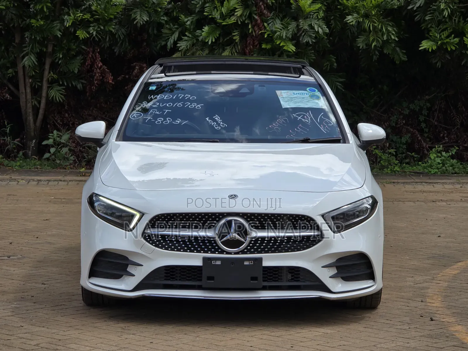 Mercedes-Benz GLA-Class 2019 White