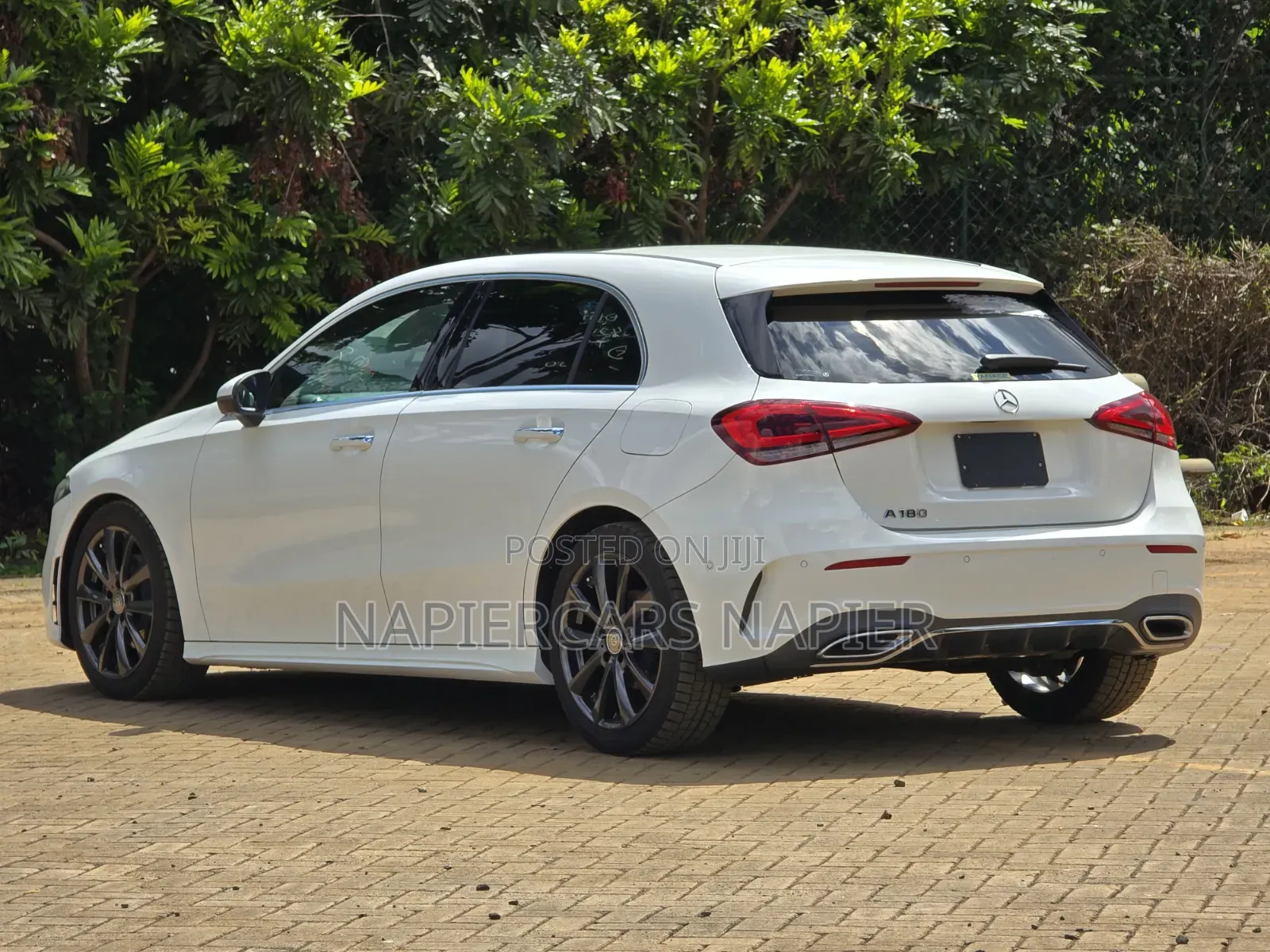 Mercedes-Benz GLA-Class 2019 White