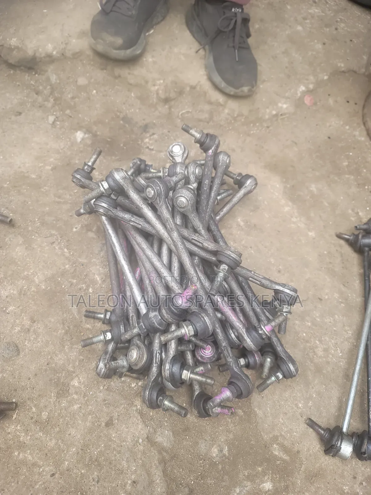 Nissan Tiida Sterbilizer Links