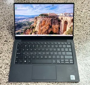 New Laptop Dell XPS 13 7390 16GB Intel Core i7 SSD 512GB