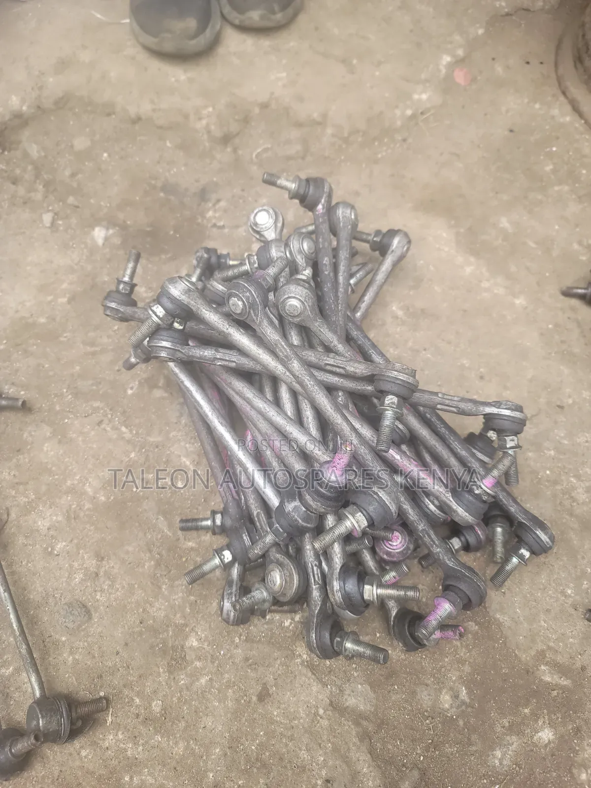 Nissan Note E12 Links