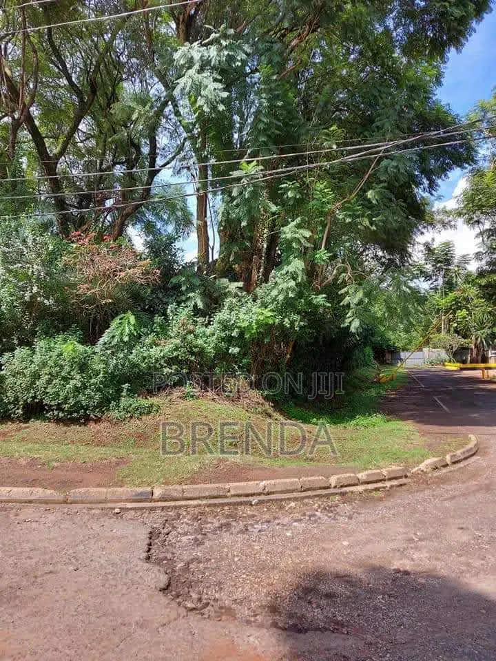 0.5 Acre for Land in Riverside
