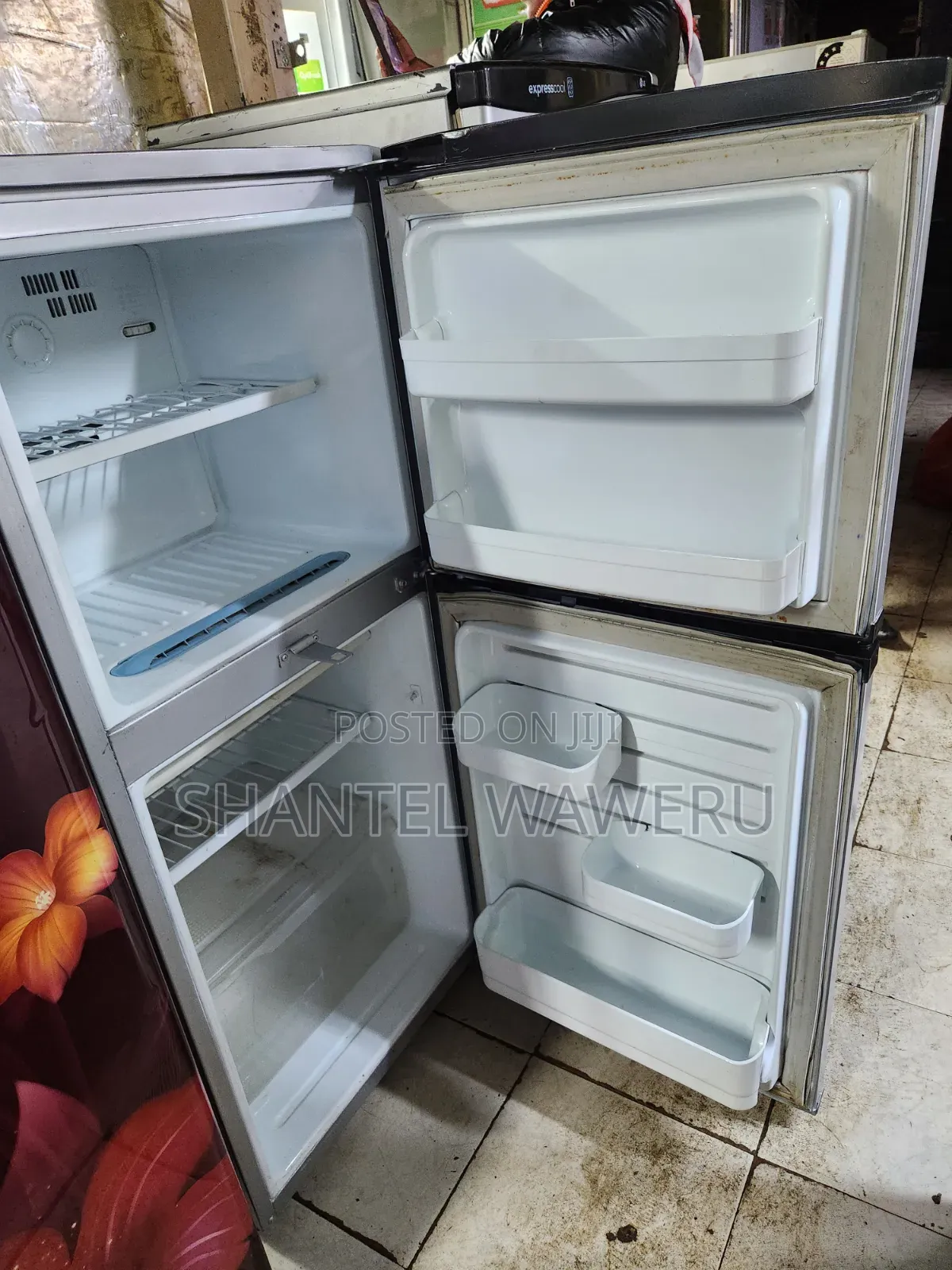 Min Lg Double Fridge 200litres