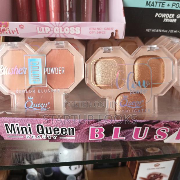 Mini Queen Blush + Free Highlighter - main view