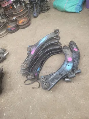 Nissan Cube Arms