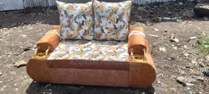 Brown Chester Seat