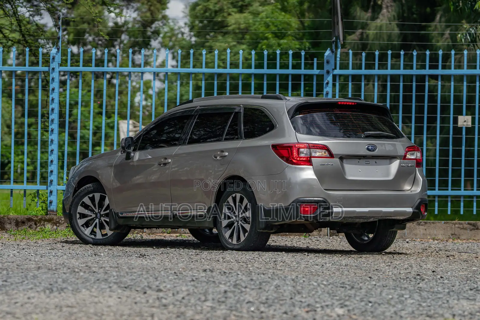 Subaru Outback 2015 Silver