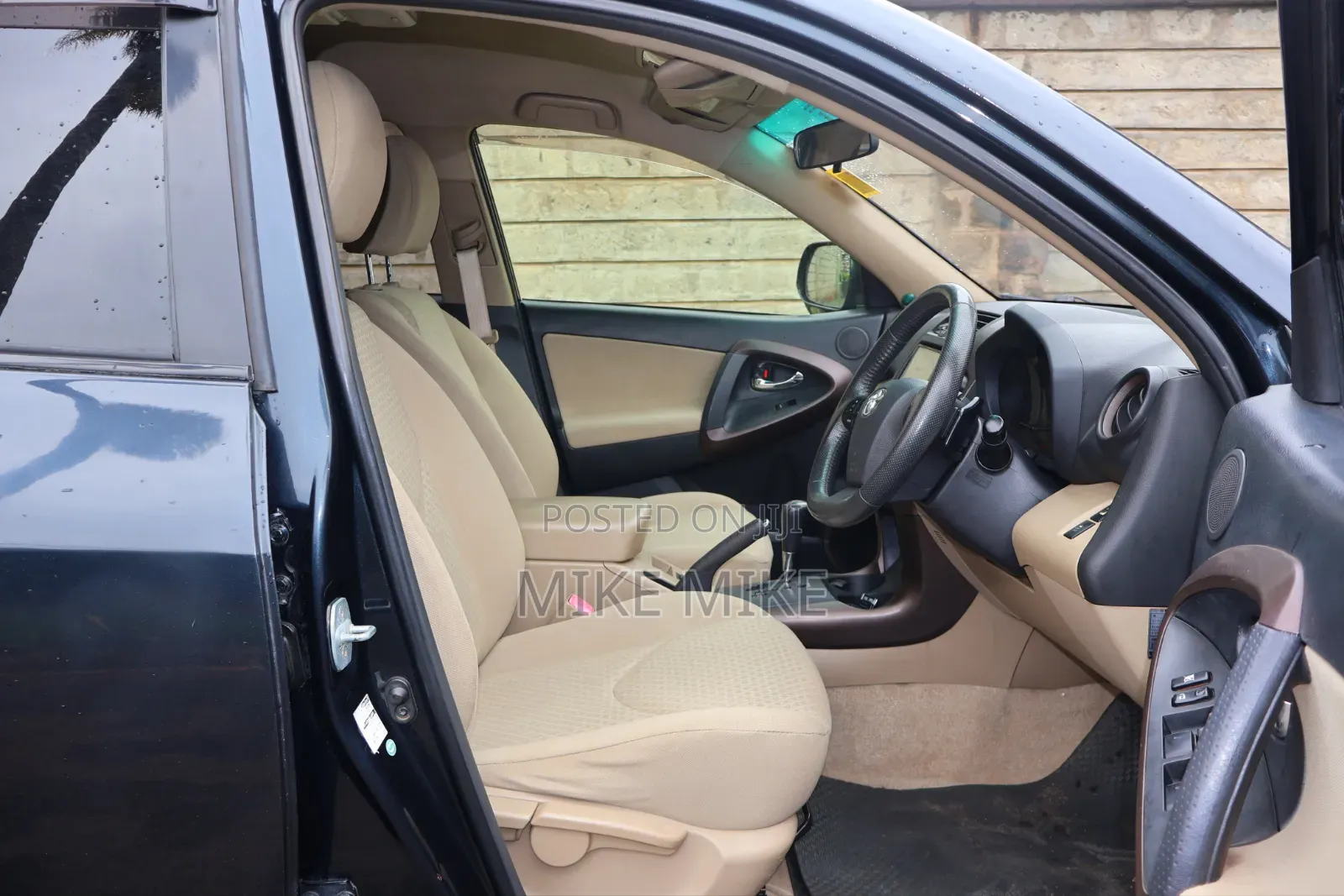 Toyota Vanguard 2012