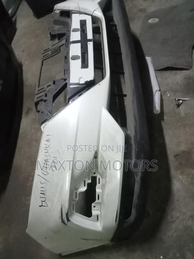 Nissan Qashqai 2018 Front Bumper - thumbnail 2