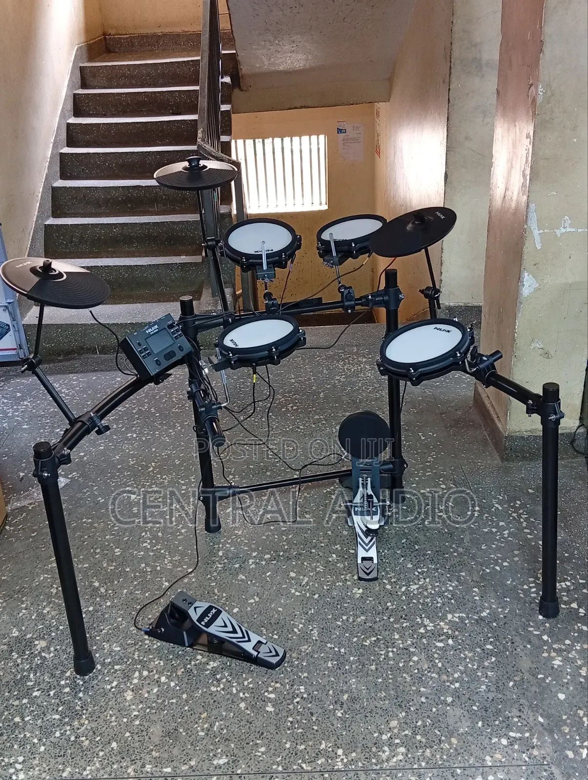 Nux Dm-200 Electronic Drumset