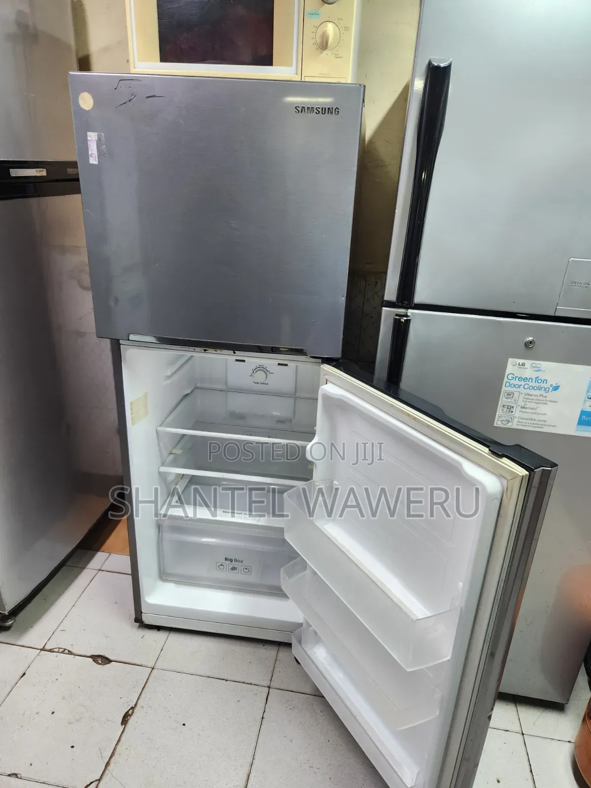 Samsung Digital Inverter 300litres Clean One