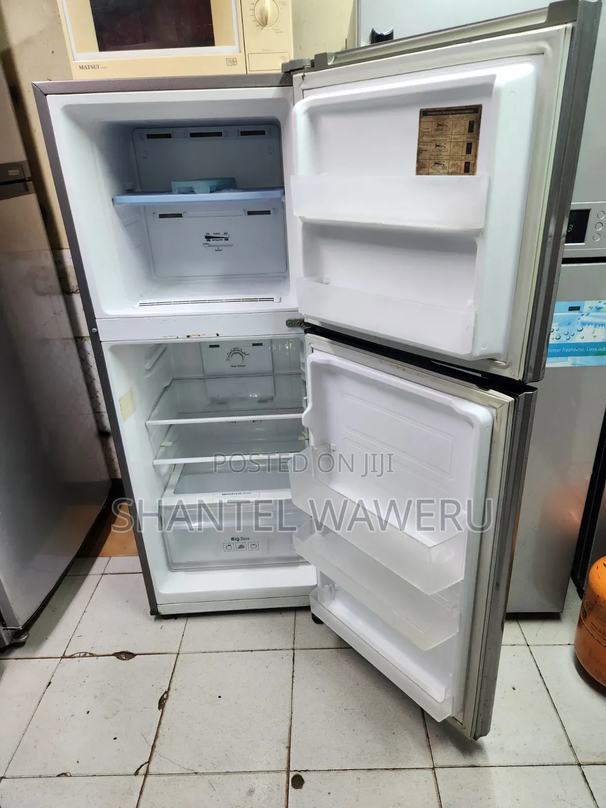 Samsung Digital Inverter 300litres Clean One