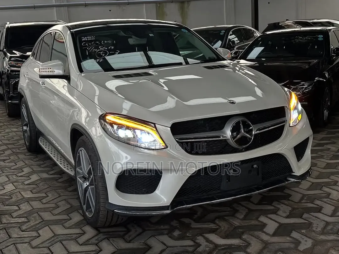 Mercedes-Benz GLE-Class GLE 350d 4MATIC 2018 White