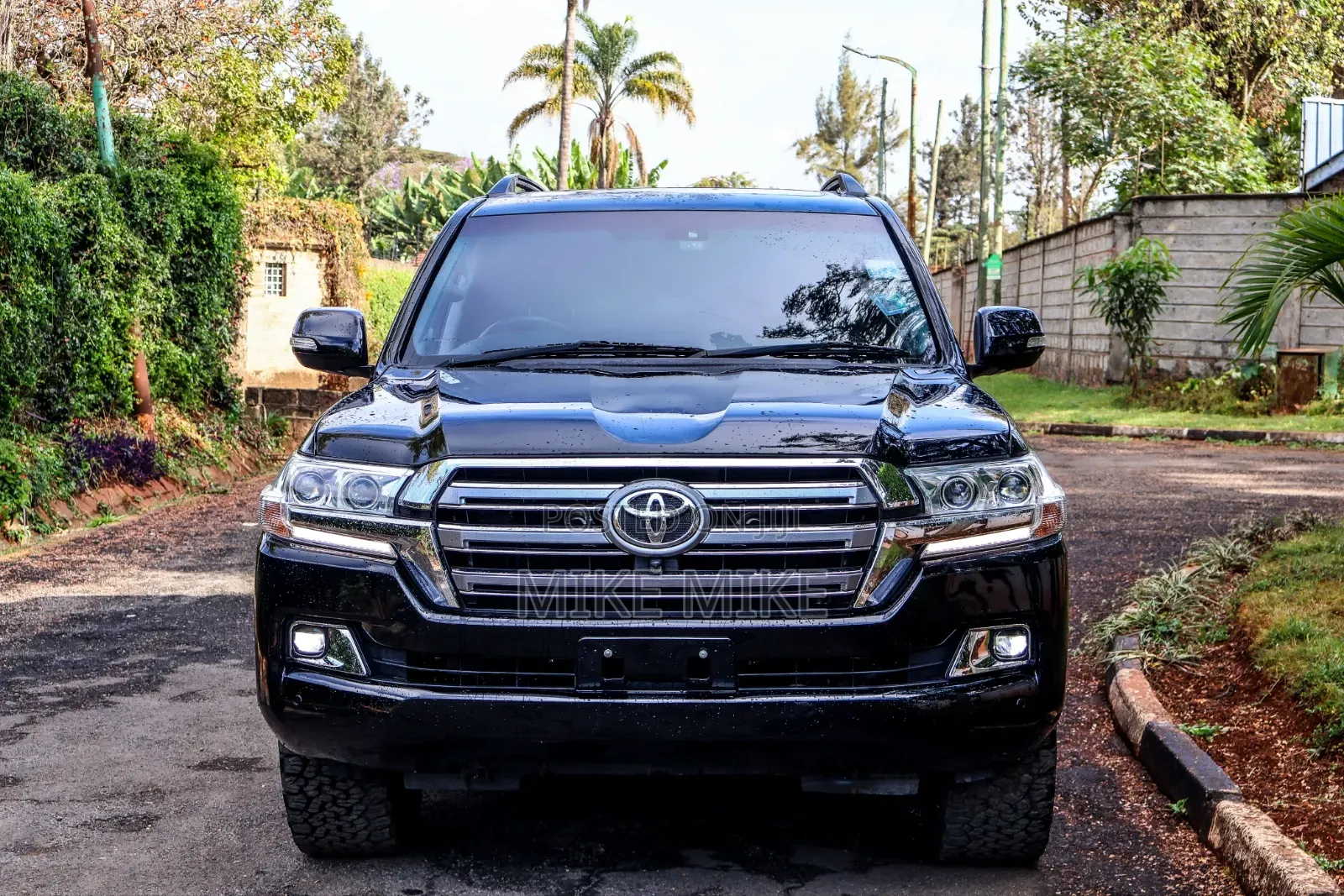 Toyota Land Cruiser 4.6 V8 ZX 2014 Black