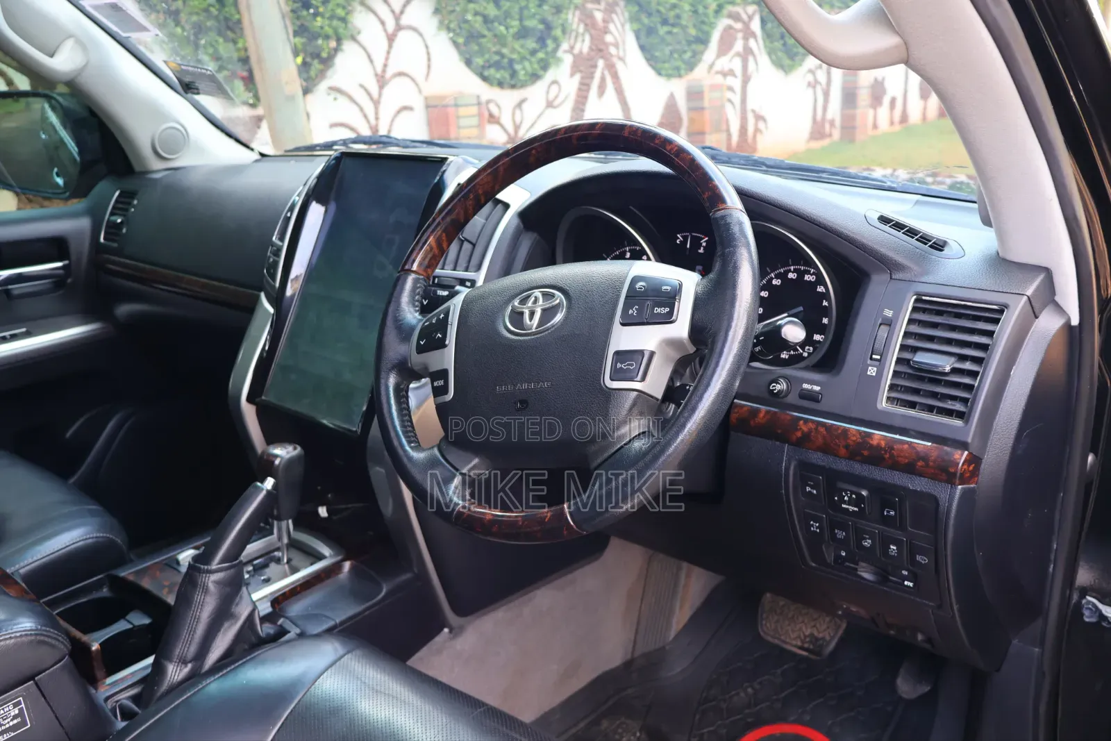 Toyota Land Cruiser 4.6 V8 ZX 2014 Black