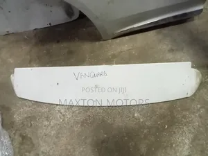 Tailgate Spoiler Vanguard