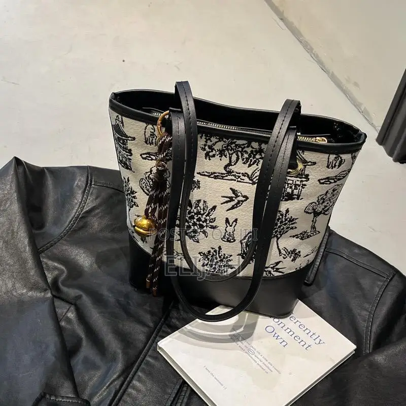 Chinese Ink Painting Style Tote Bag