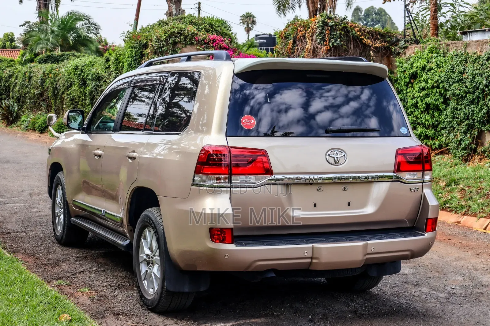 Toyota Land Cruiser 2018 Gold
