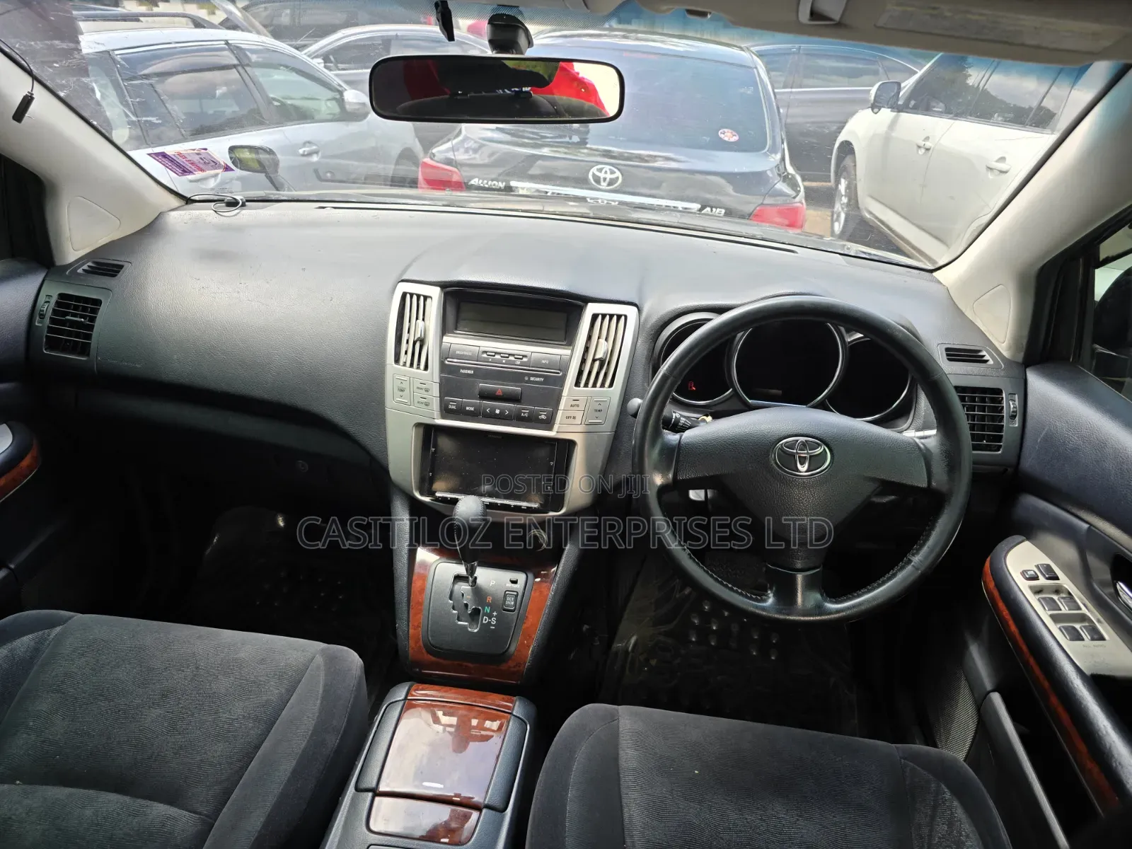 Toyota Harrier 2.4 2011 Black
