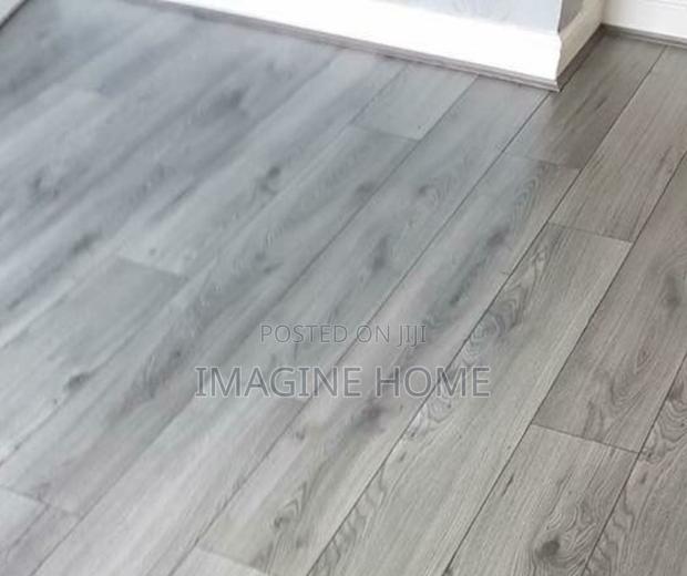 Tested Proven Durable Vinly Flooring Matt