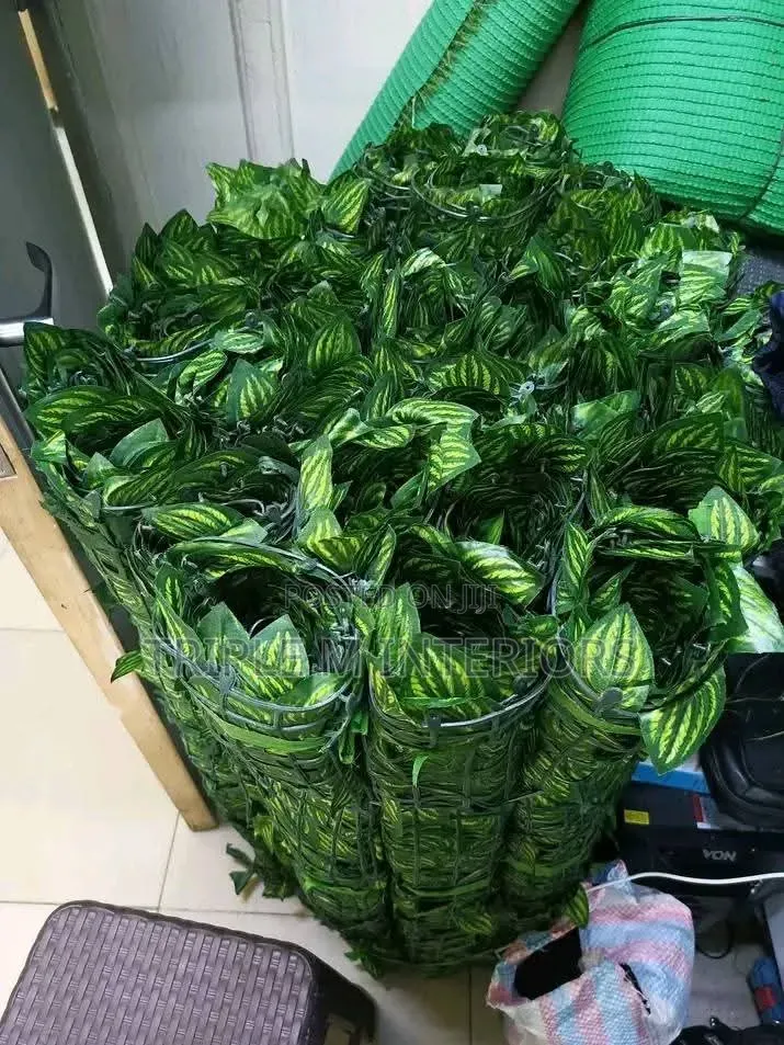 Durable Pattern Artificial Privacy Fence | Leafy Green Wall for Homes