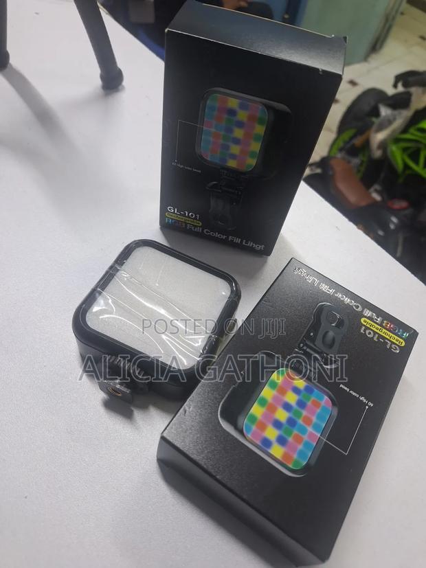 Rechargeable RGB Full Color Fill Light - thumbnail 2