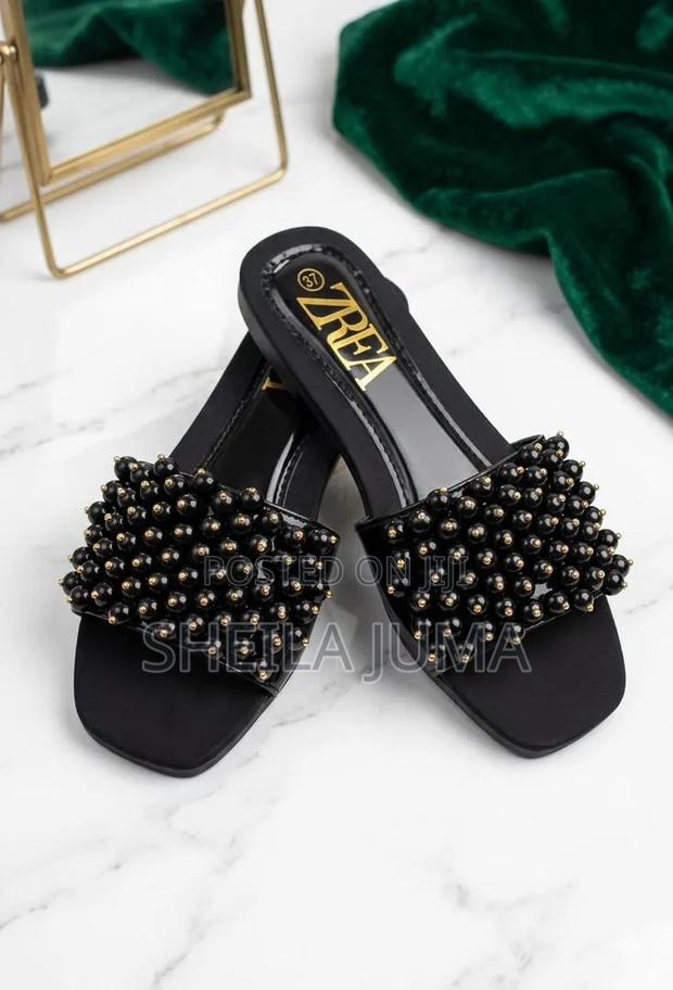 Quality Zrea Sandals for Sale