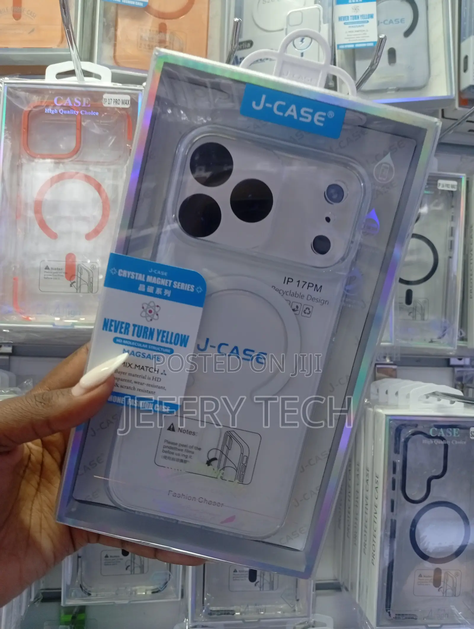 iPhone 17 Pro Max Crystal Magnet Series Phone Case