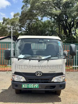 Toyota Dyna YOM 2019