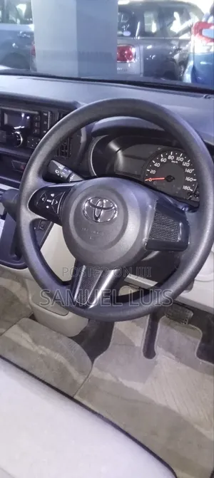 Toyota Passo 2018 Green