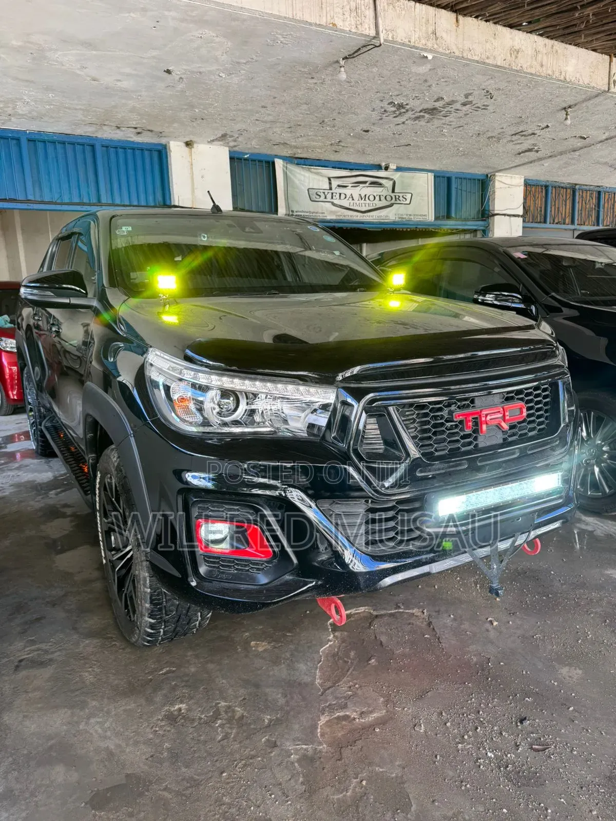 Toyota Hilux 2.4 Diesel 2020 Black
