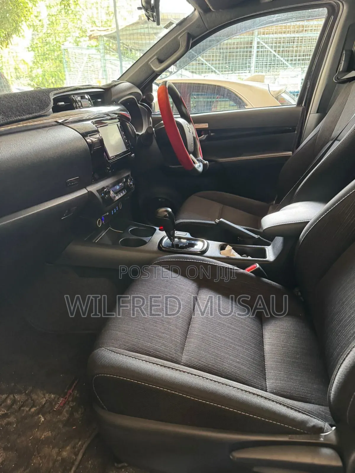 Toyota Hilux 2.4 Diesel 2020 Black