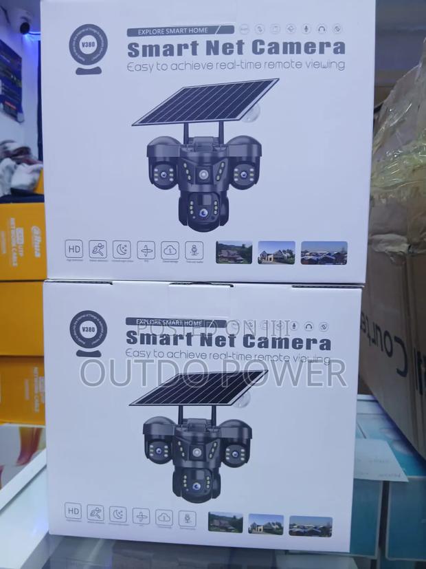 Tripple Lens 4g Solar Powered Camera