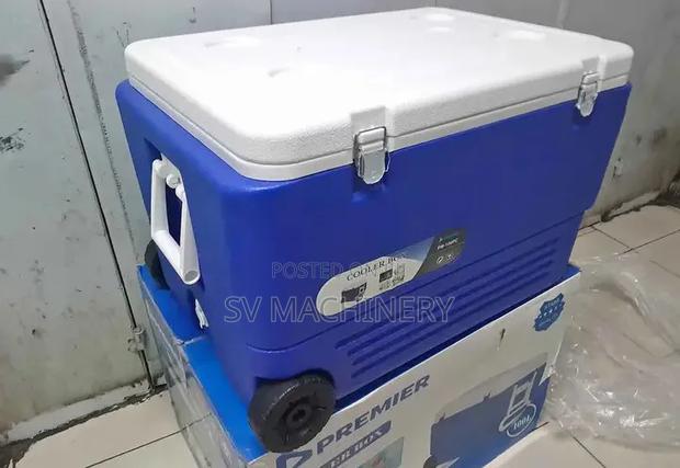 Heavy Duty 100l Cooler Box