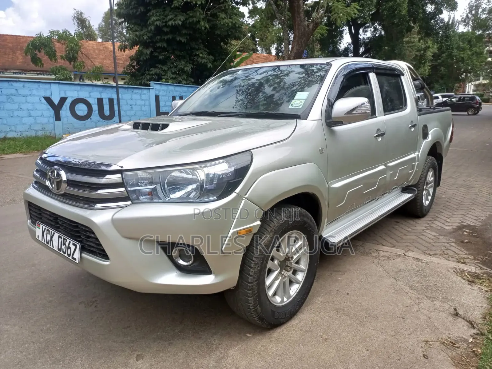 Toyota Hilux 2009 Silver