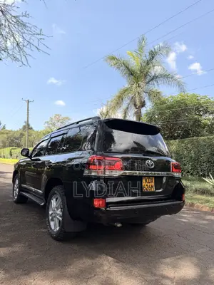 Toyota Land Cruiser 2012 Black