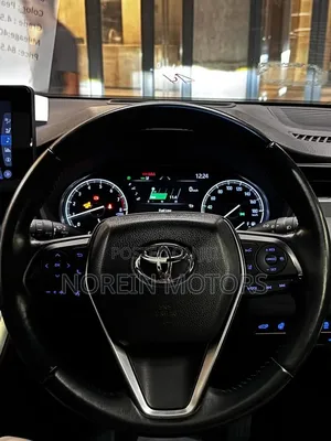 Toyota Harrier 2.0 2020 White