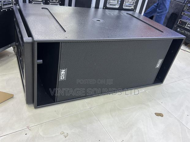 Nexo Rs18 Dual 18” Ray Sub Tecnology Bass Speaker