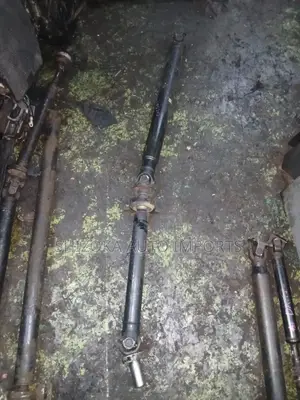 Toyota Crown Grs200 Propeller Shaft / Drive Shaft Original Ex-Japan