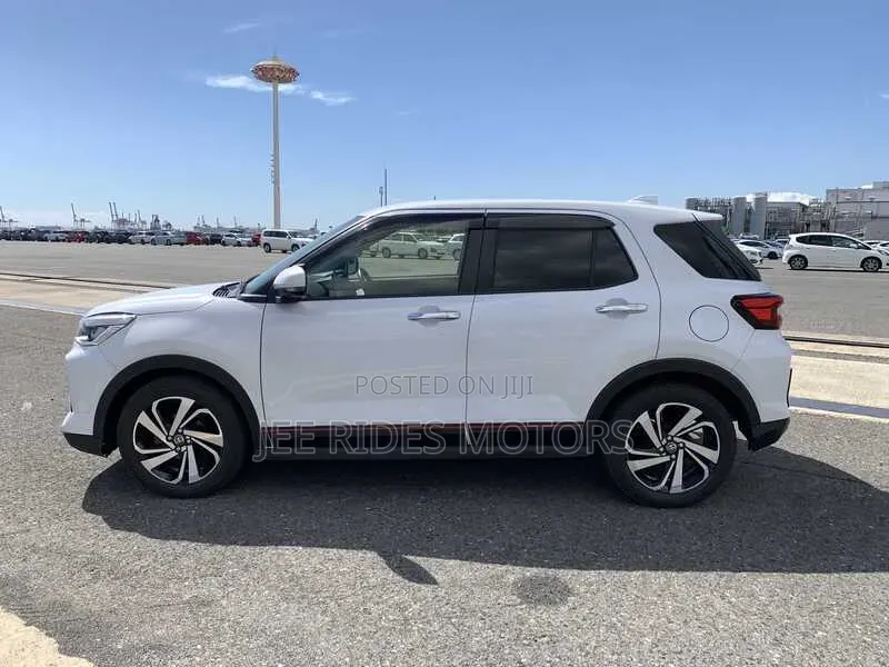 Toyota Raize 1.0 FWD 2019 White
