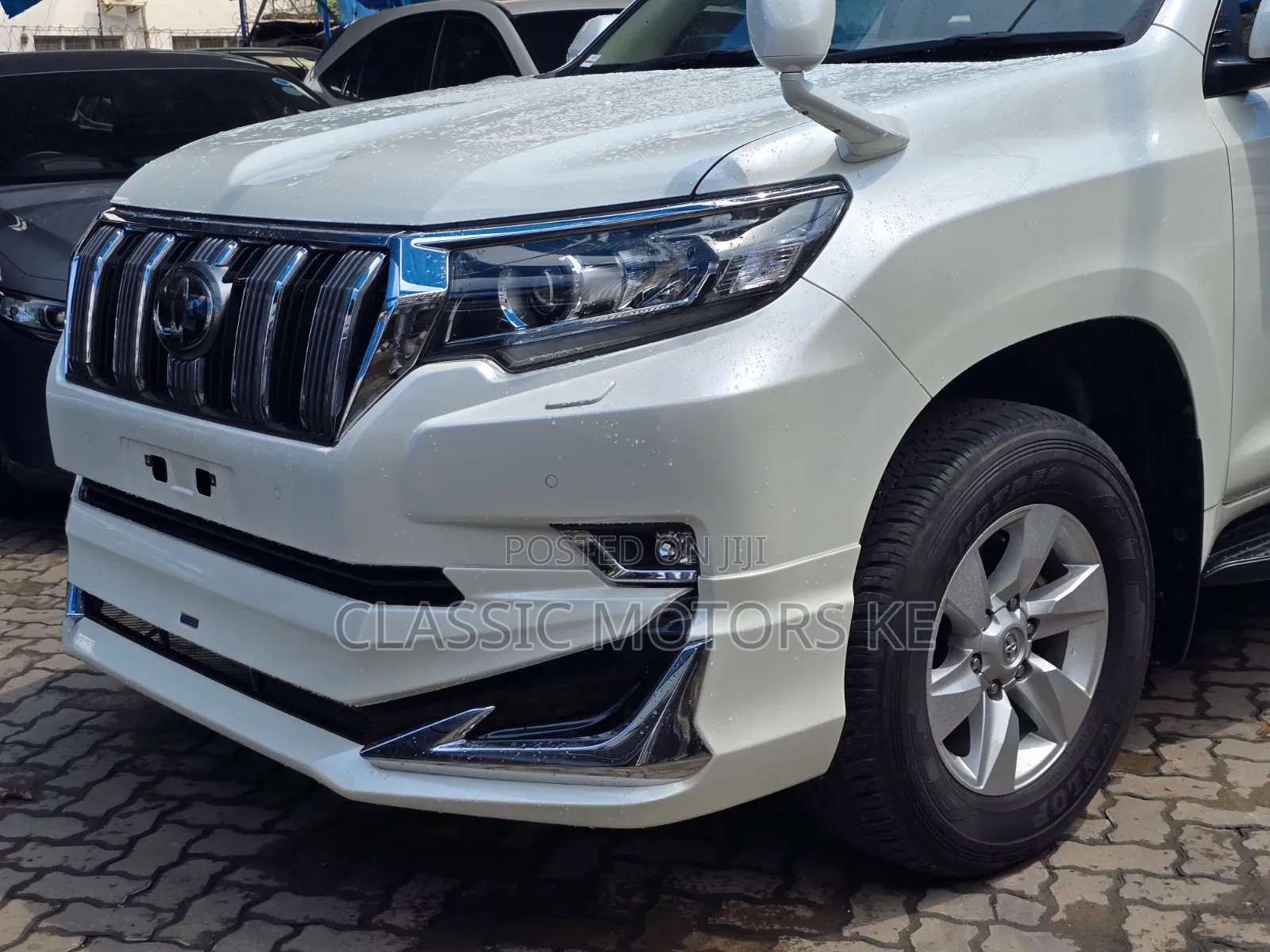 Toyota Land Cruiser Prado 2.7 2020 White