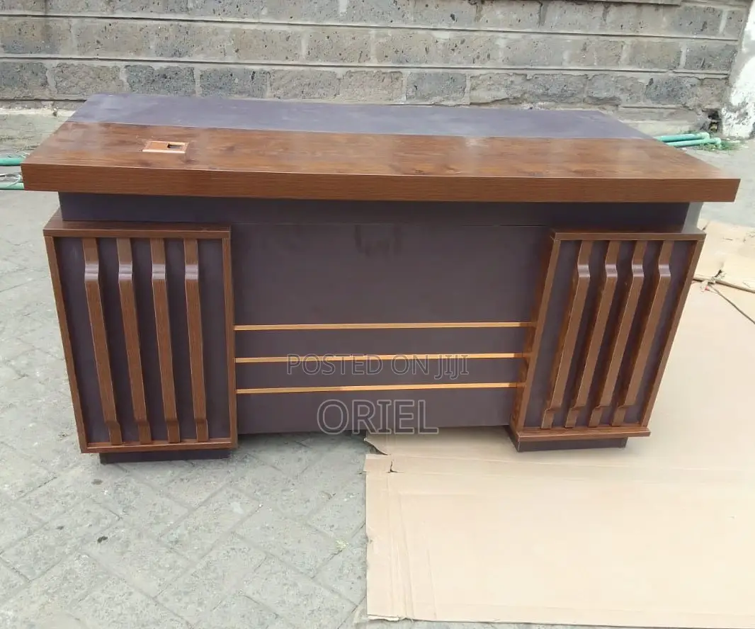 Office Desk : 1400mm Office Durable Staff Desk
