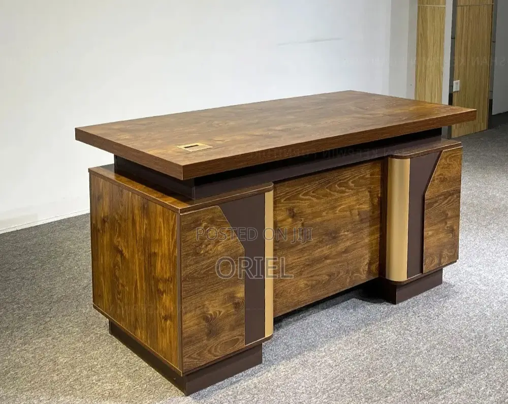 Office Desk : 1400mm Office Durable Staff Desk