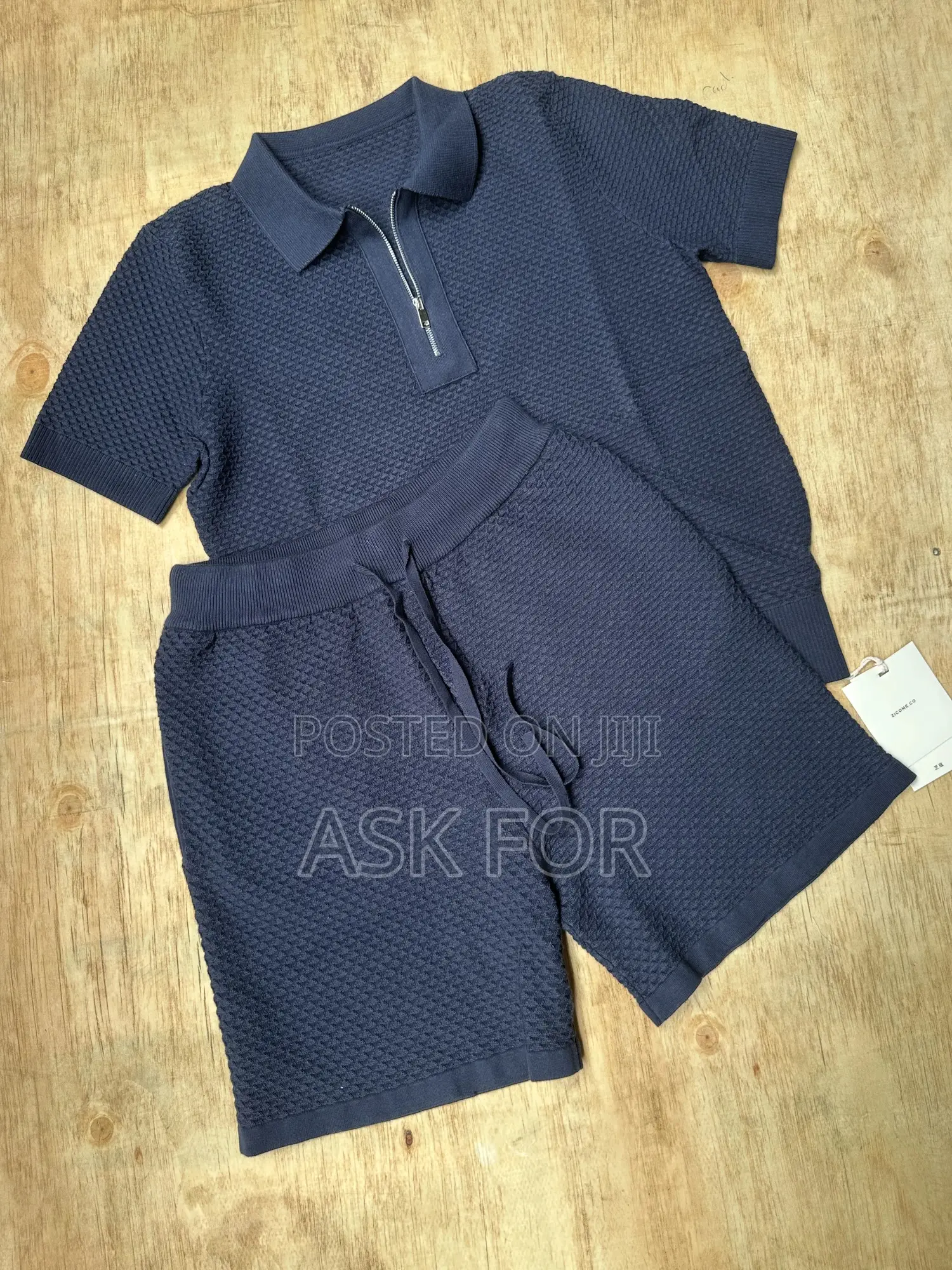 Collective Two-Piece Matching Set a Short-Sleeve Shirt and Shorts.