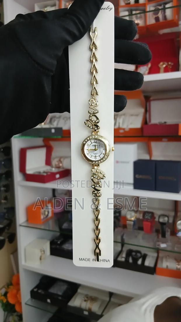 Stylish Ladies Watches - thumbnail 2